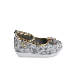 BAESD Girls Printed Embellished Flatform Pumps image 2