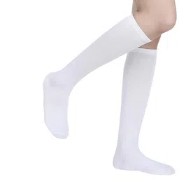 MUKHAKSH White Cotton Socks image 2