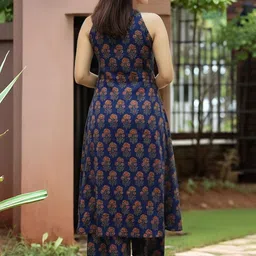 SZN Women Ethnic Motifs Printed Regular Kurta with Palazzos image 4