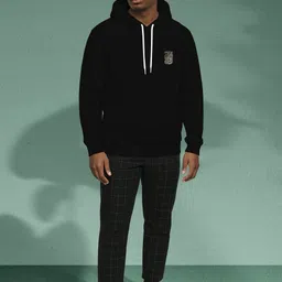 BUYTHATTRENDZ Men Printed Hooded Sweatshirt image 4