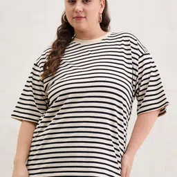 SASSAFRAS Curve Women Striped T-shirt-picture-37