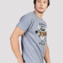 Greylongg Men Printed T-shirt image 3