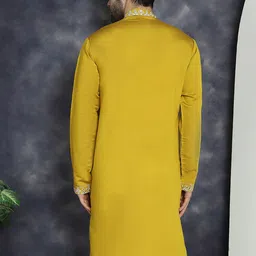 Jompers Geometric Embroidered Mandarin Collar Mirror Work Cotton Silk Straight Kurta image 5