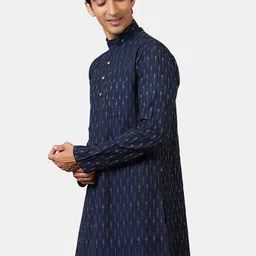 Wintage Men Blue Thread Work Kurta image 2