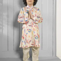 Ministitch Boys Floral Printed Regular Kurta with Pyjamas image 4