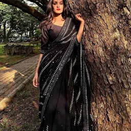 Mameraa Embellished Sequinned Art Silk Heavy Work Saree image 2