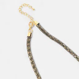 SOHI The Mirror Stones Studded Minimal Collar Necklace image 2