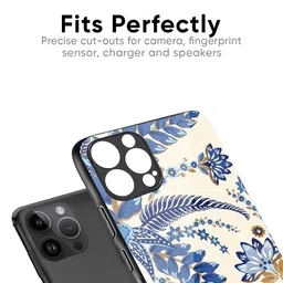 QRIOH Floral Printed iPhone 13 Back Case Mobile Accessories image 4