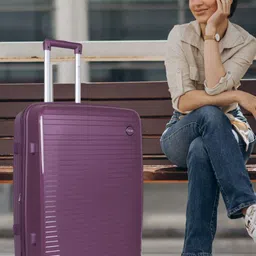 Polo Class Hard Sided Trolley Bag With Vanity Bag image 1