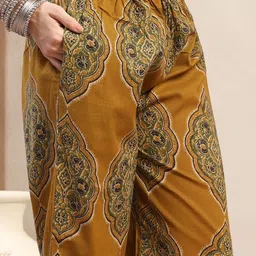 KALINI Women Printed Aline Kurta With Palazzo Set V Neck With Half Sleeves image 2