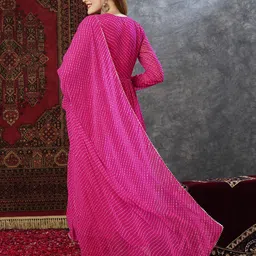 gosriki Women Cotton Blend Kurta Pant Attached Dupatta Set image 2