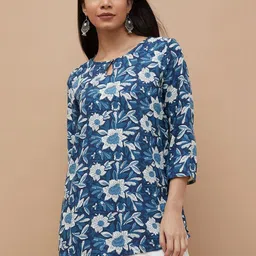 Melange by Lifestyle Women Floral Printed Keyhole Neck Kurti-picture-40
