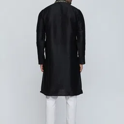 ROYAL KURTA Yoke Design Mandarin Collar Straight Kurta image 2