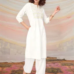 Moda Rapido Floral Yoke Design Notch Neck Thread Work Straight Kurta image 1