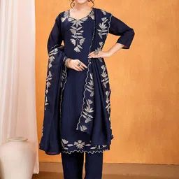 Ekta Textiles Women Floral Embroidered Regular Thread Work Kurta with Pyjamas & Dupatta-image-34