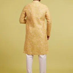 Diwas by Manyavar Men Printed Kurta image 4