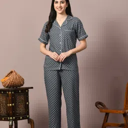 dreambe Women Night Suit Set Grey Printed-picture-24