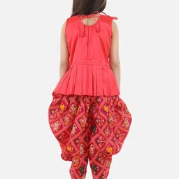 BownBee Girls Pink Ethnic Motifs Printed Pleated Gotta Patti Kurti with Dhoti Pants image 4