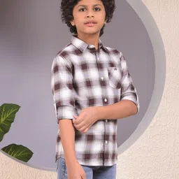 Crimsoune Club Boys Classic Checked Cotton Slim Fit Casual Shirt-picture-38