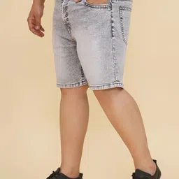 John Pride Plus Size Men Mid-Rise Stretchable Denim Shorts image 3