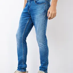 SPYKAR Men Slim Fit Low-Rise Light Fade Cotton Jeans image 3