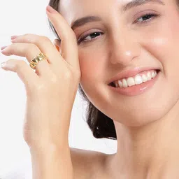 DressBerry Women Heart Shaped Finger Ring-picture-24