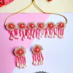 Sangria Gold-Plated Stone-Studded & beaded Jewellery Set-image-94