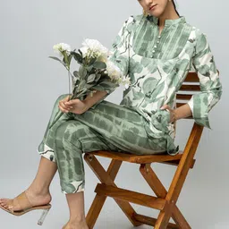 Rhe-Ana Printed Top With Trousers Co-Ords image 4