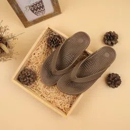 indifeet Women Flip Flops-picture-16