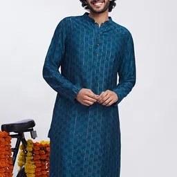 KISAH Checked Mandarin Collar Cotton Kurta image 5