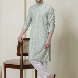 Satwaa Men Floral Printed Thread Work Kurta image 3