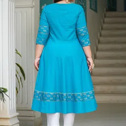KALINI Plus Size Ethnic Motifs Printed Cotton Anarkali Kurta image 5