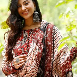 Wedani Women Ethnic Printed Layered Kurta with Pyjamas & With Dupatta image 3