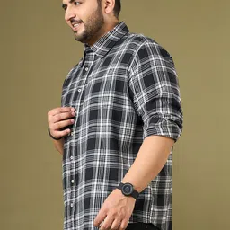 bigbanana Men Classic Tartan Checks Checked Casual Shirt image 5