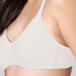 LYRA Bra Medium Coverage image 5
