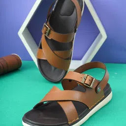 banyy Men Sandal image 2