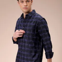 The Indian Garage Co Men Slim Fit Opaque Checked Casual Shirt-picture-38