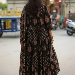 GoSriKi Women Floral Printed Tiered Kurta with Trousers & Dupatta image 2