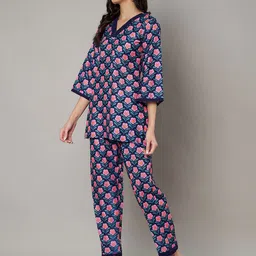 SWI Stylish Women Printed Tunic & Trousers Co Ord Set image 4