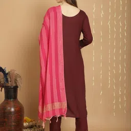 Tulsattva Women Ethnic Motifs Embroidered Regular Thread Work Kurta with Trousers & With Dupatta image 4