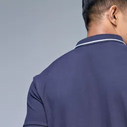 MAXZONE Men Solid Polo Collar T-shirt image 3