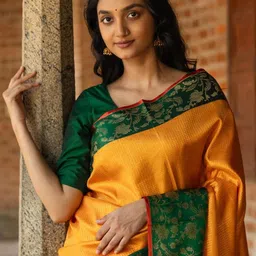 Mitera Ethnic Motifs Woven Design Zari Banarasi Saree image 3