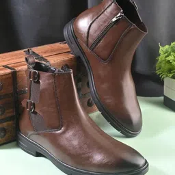 The Roadster Lifestyle Co Men Round Toe Zip Chelsea Boots-picture-40