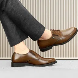 HAUTTON Men Textured Round Toe Leather Lace-Up Derby Formal Shoes image 3