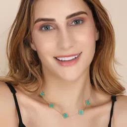 Fashion Frill Gold-Plated Necklace image 3