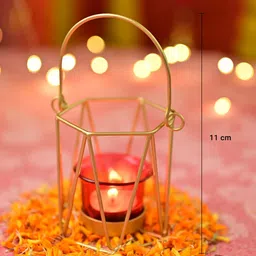MARKET99 Red & Gold-Toned Plain Design T-Light Candle Holder image 4