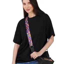 30 Looks Women V-Neck Applique T-shirt-image-91