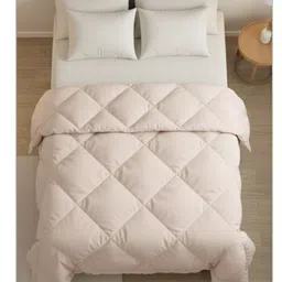 Triani Peach-Coloured & Peach-Coloured Microfiber Mild Winter 350 GSM Comforter-picture-21