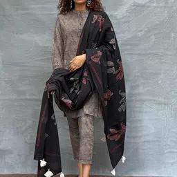 Chidiyaa Ethnic Motifs Printed Block Print Dupatta image 2