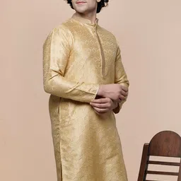 MAAHI FABS Cotton Printed Floral motifs Kurta image 2